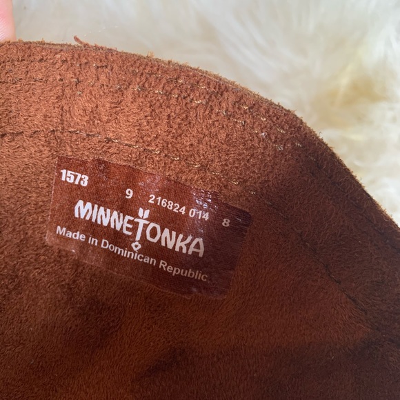 Minnetonka moccasins - Picture 6 of 6